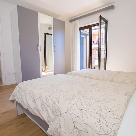 Apartments Marija Funtana Luaran gambar